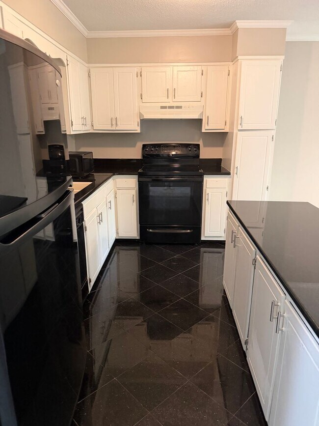 Building Photo - 5066 Flint Ridge Pl