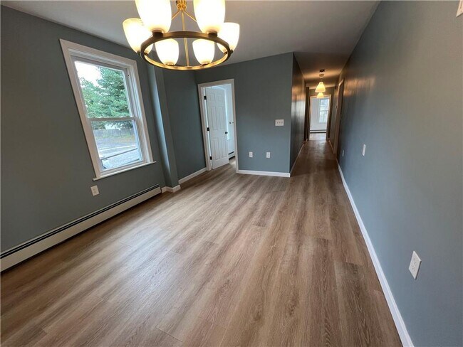 Building Photo - 9 Turner Ave