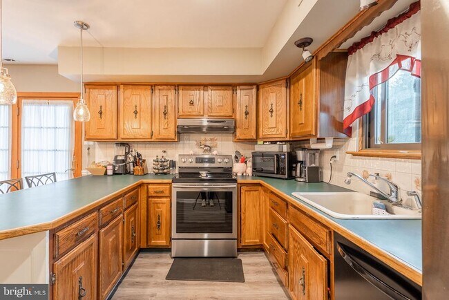 Building Photo - 3473 E Gate Pl