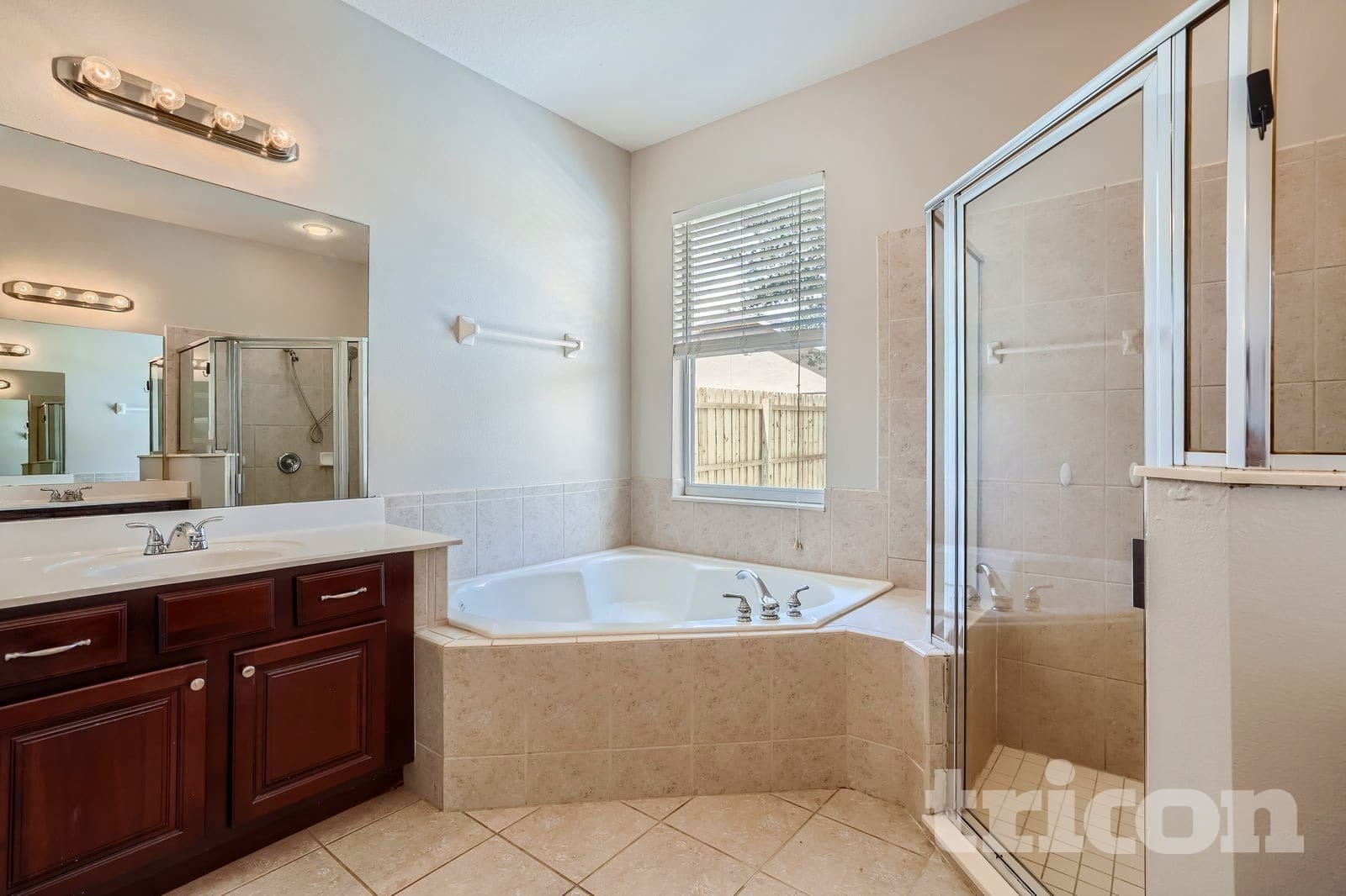 Building Photo - 5555 Burlwood Dr