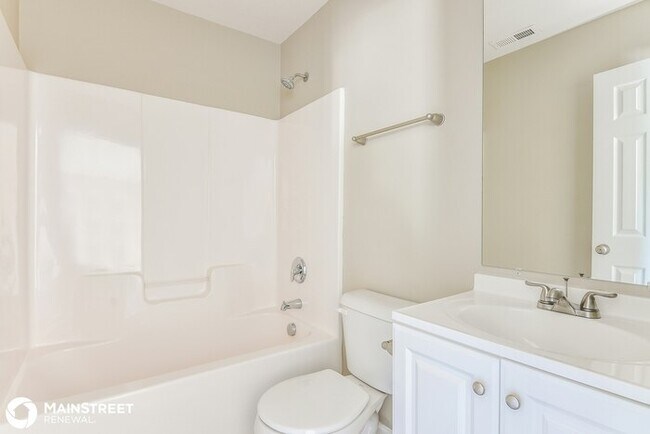 Building Photo - 5516 Landreaux Dr, Raleigh, NC 27610