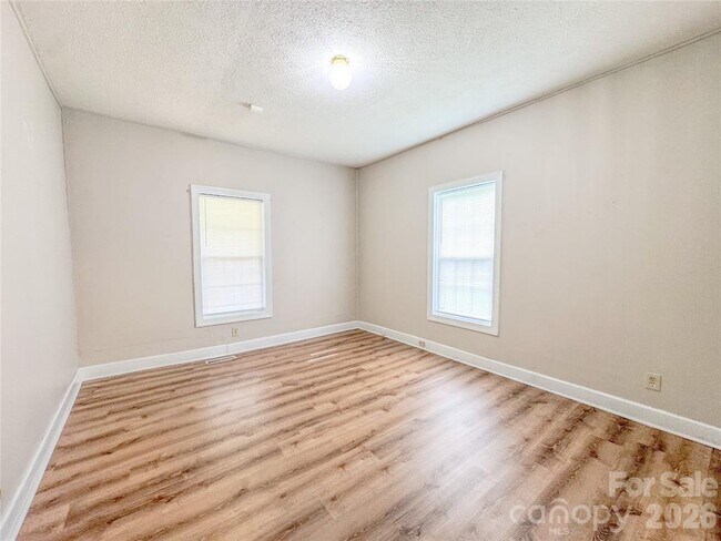 Building Photo - 818 Grier St