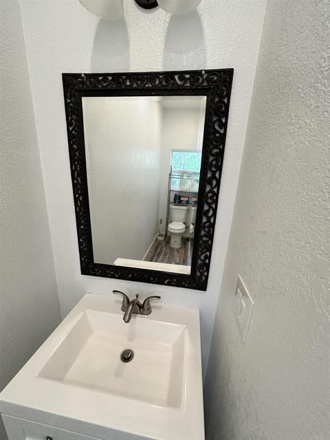 Building Photo - 2400 Kauana Loa Dr