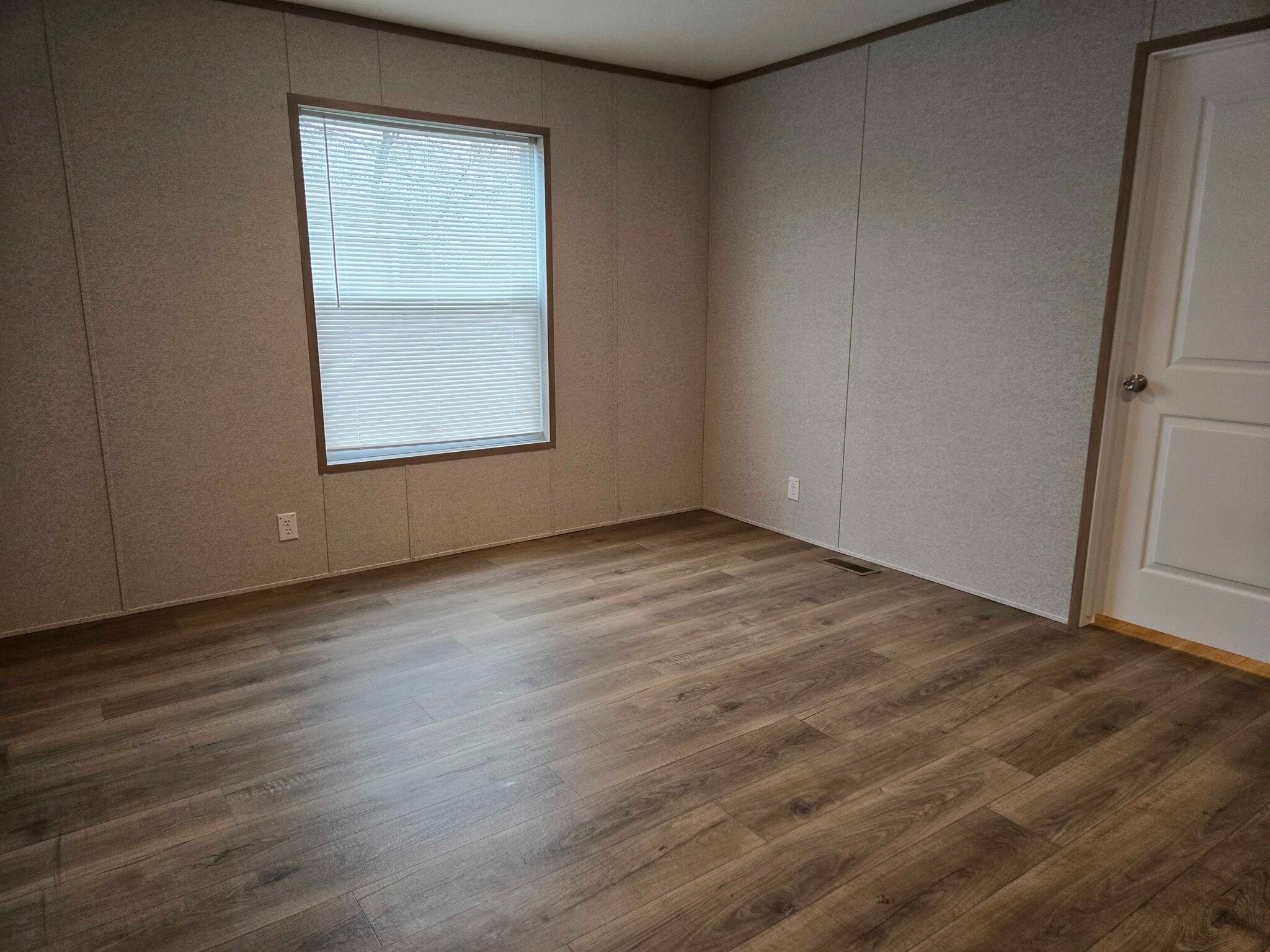 Building Photo - 3510 N 9th St