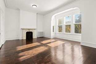 Building Photo - 120 F St