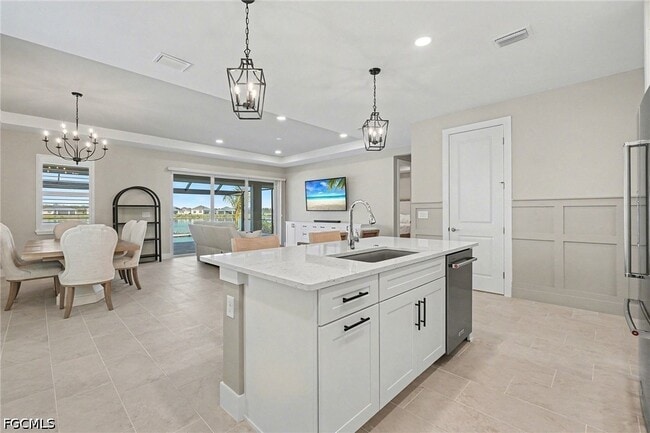 Building Photo - 44489 Panther Dr