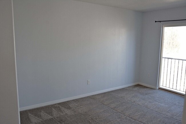 Building Photo - 1411 S 1020 W