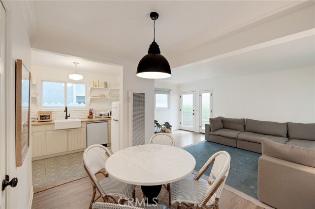 Building Photo - 1706 Carver St