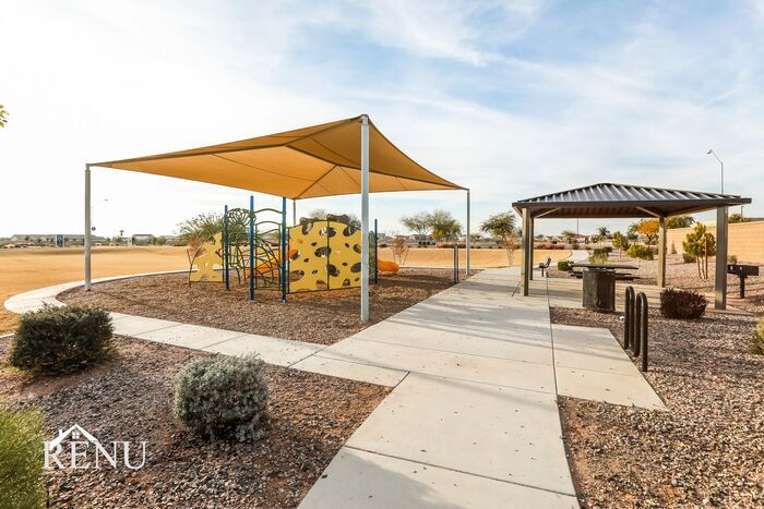 Building Photo - 35551 W San Capistrano Ave