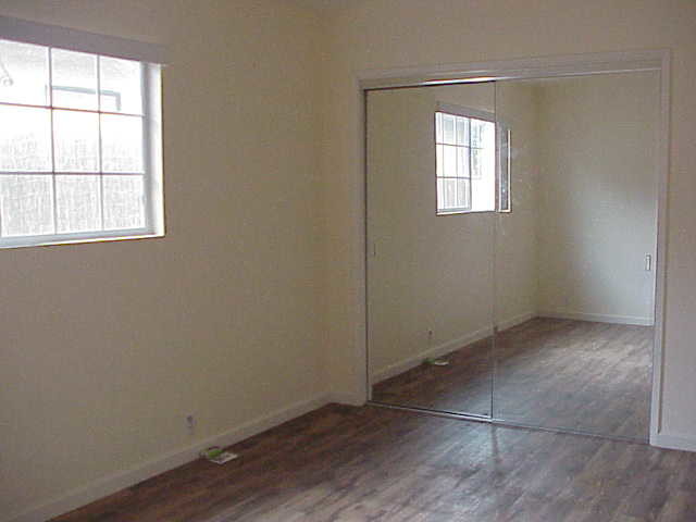 Building Photo - 26089 Victoria Blvd