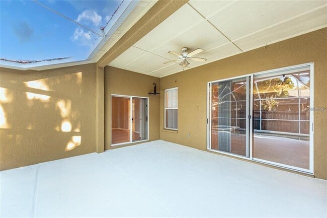 Building Photo - 2634 Brookville Dr