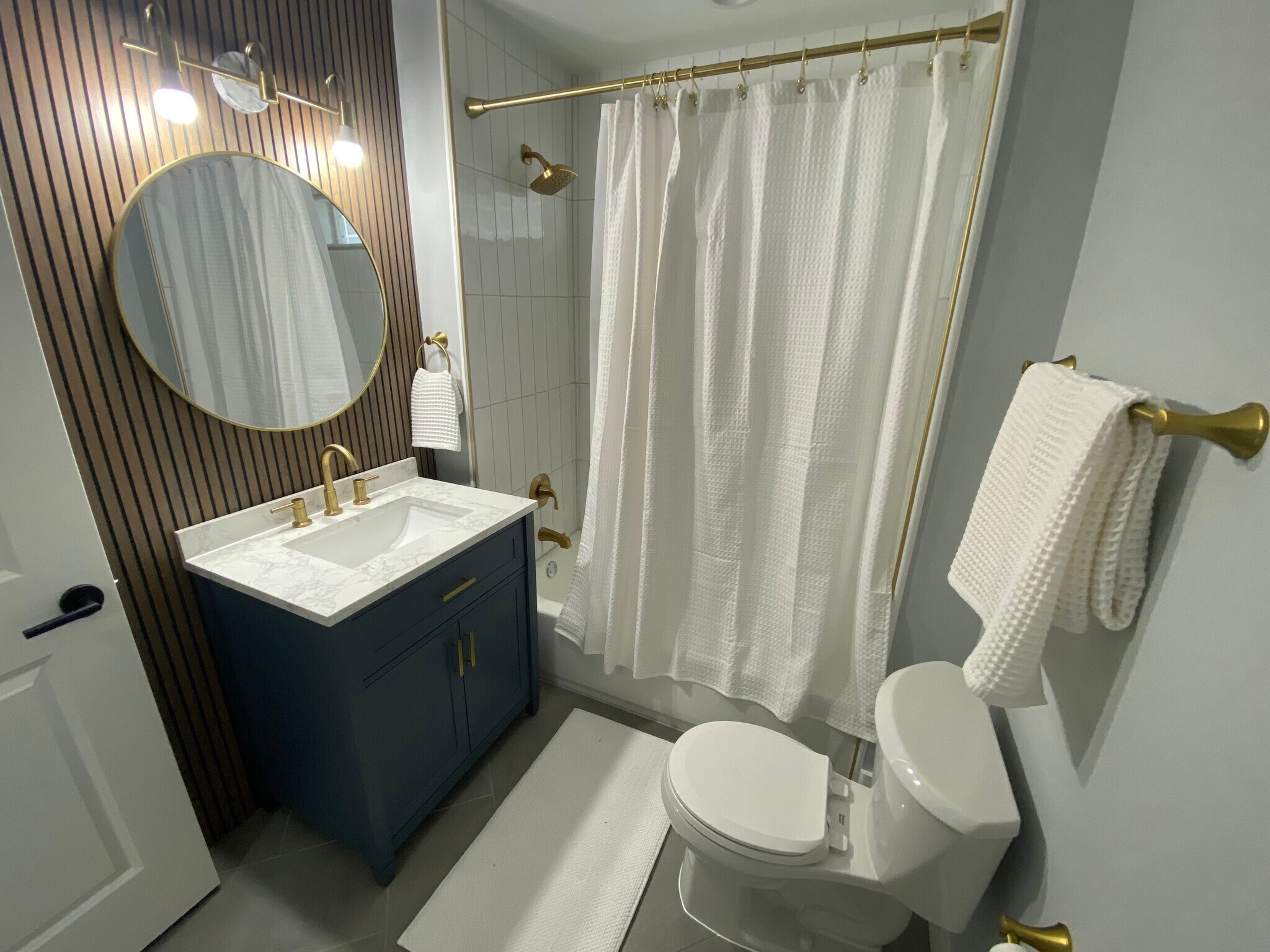 Building Photo - 1604 E 37th St