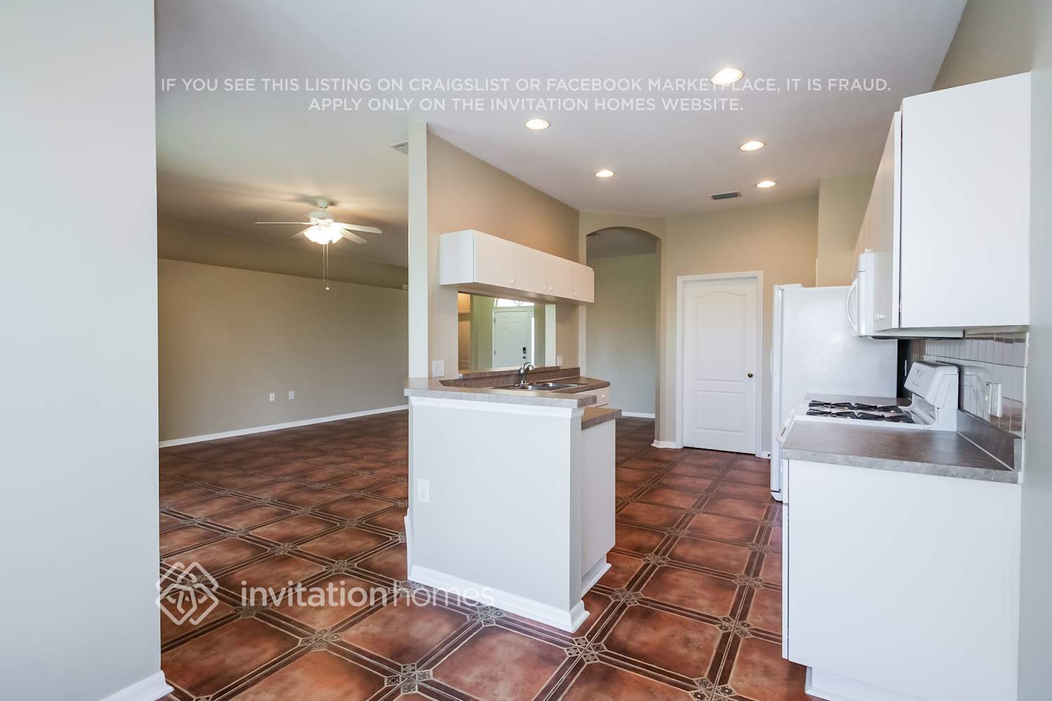 Building Photo - 6731 Monarch Park Dr