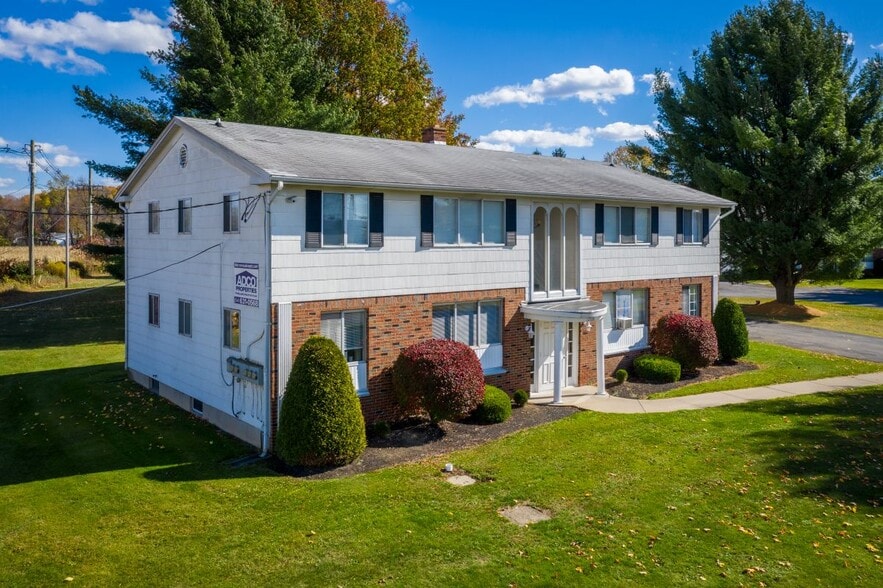 Building Photo - 12100 Countyline Rd