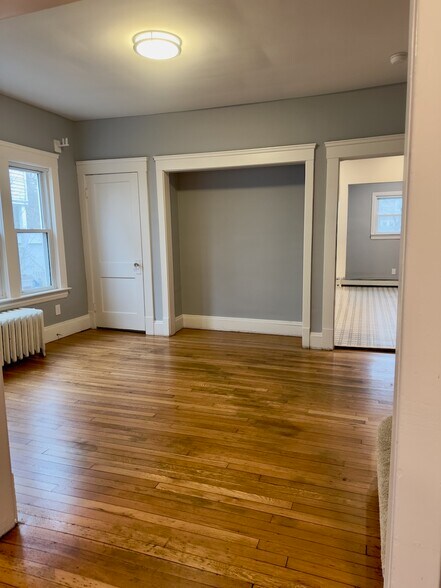Dining Room - 2407 Woodmere Dr