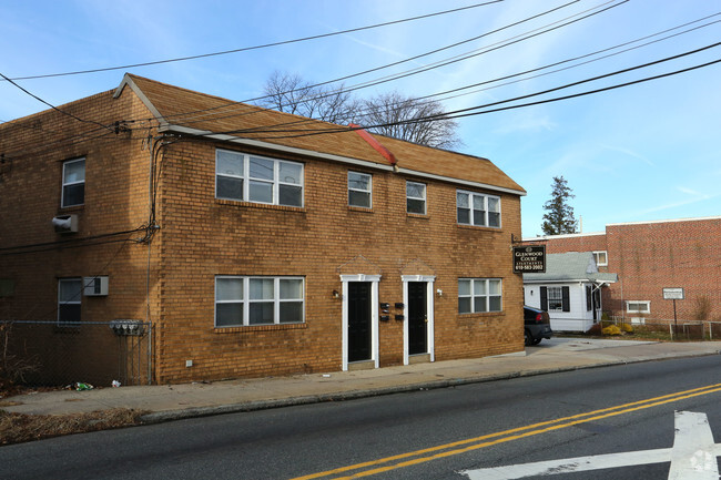 Building Photo - Glenwood Court Apartments