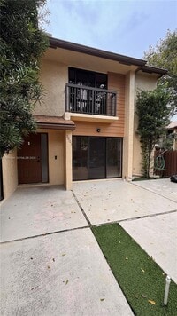 Building Photo - 3801 Cocoplum Cir