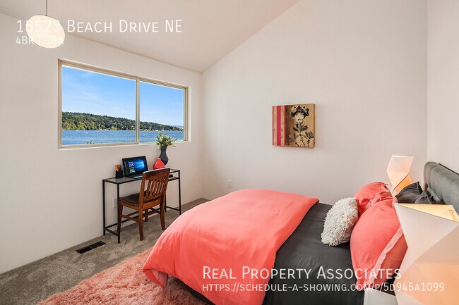 Building Photo - 15523 Beach Dr NE