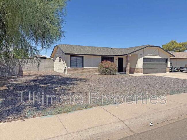 Building Photo - 9538 W Echo Ln