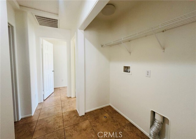 Building Photo - 15627 Lasselle St