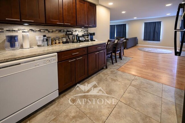 Building Photo - 0 bedroom in Newark NJ 07103