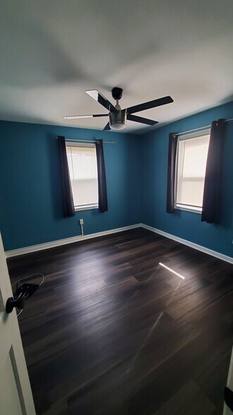 Building Photo - 5014 Nantucket Rd