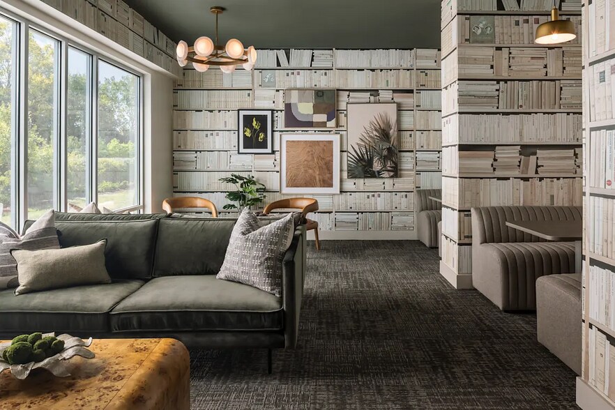 Building Photo - 2110 Birkhall St