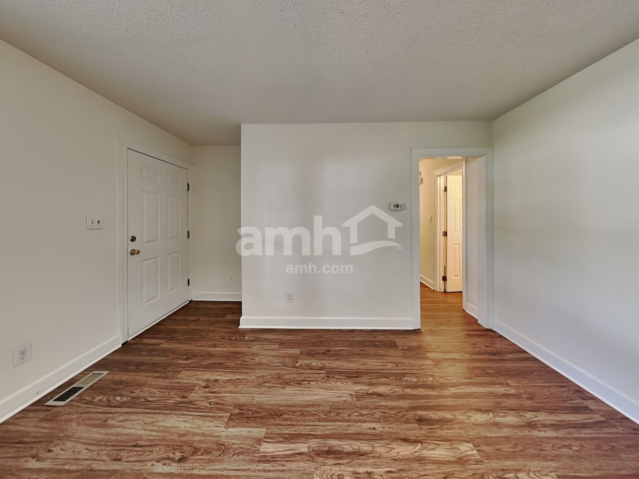 Building Photo - 803 Delray Ln