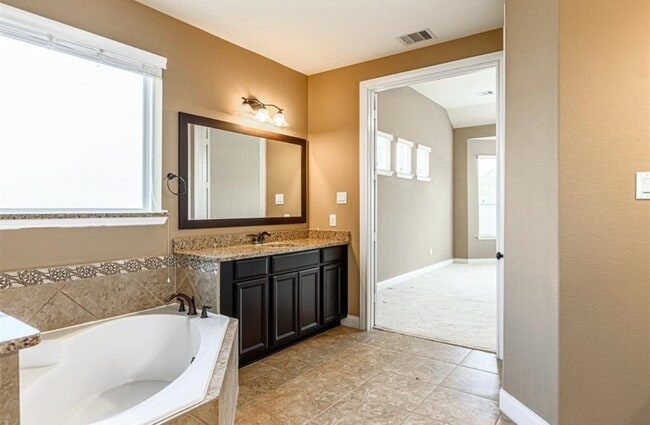 Building Photo - 4607 Rockton Hills Ln