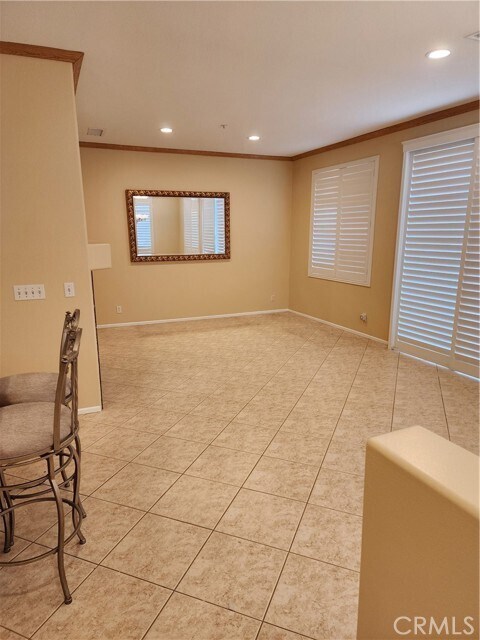 Building Photo - 3410 E Glastonbury Ln