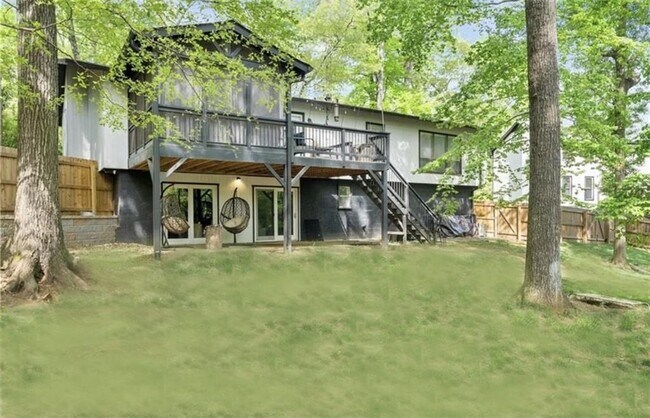 Building Photo - 230 Summerfield Dr