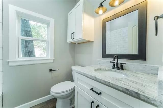 Building Photo - 710 N Rusk St