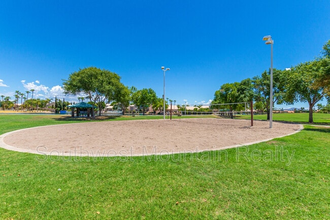 Building Photo - 1083 W Sandy Banks