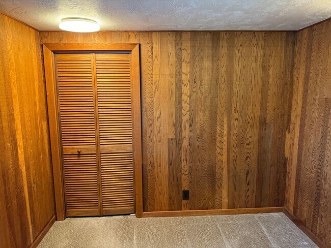 Building Photo - Terrific 3 Bedroom, 2 Bathroom in South Eugene