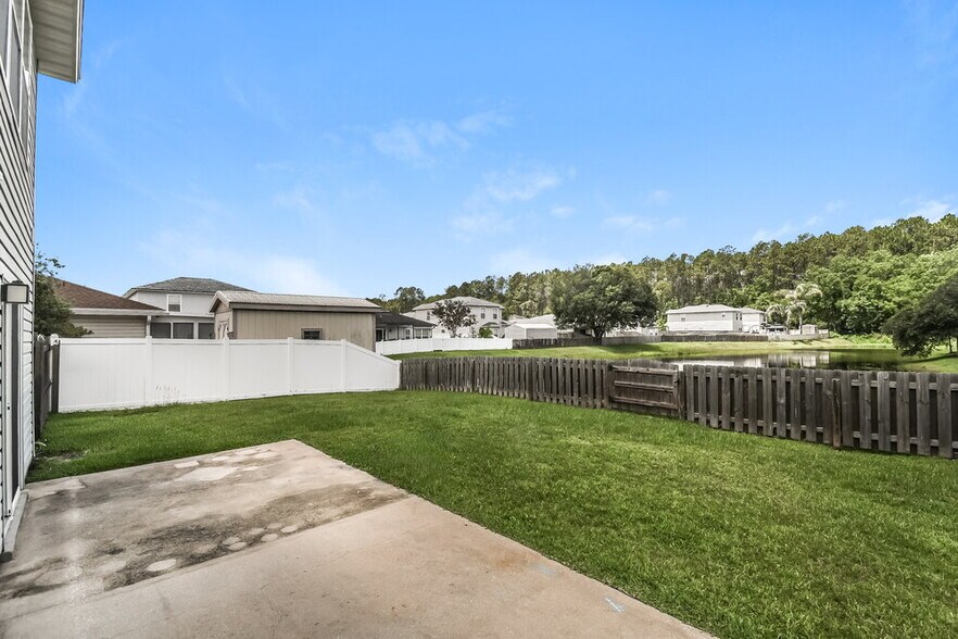 Building Photo - 2168 Fresco Dr
