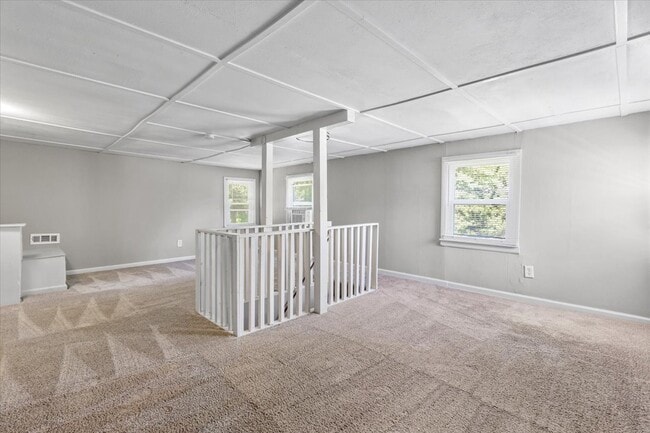 Building Photo - 8023 Garfield Ave
