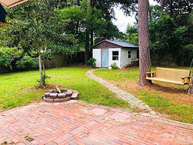 Building Photo - 3708 Whispering Pines Dr