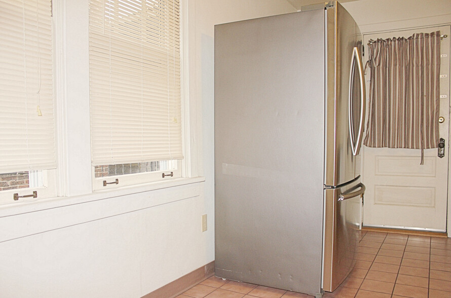 Kitchen with apt rear entry - 5840 Alderson St