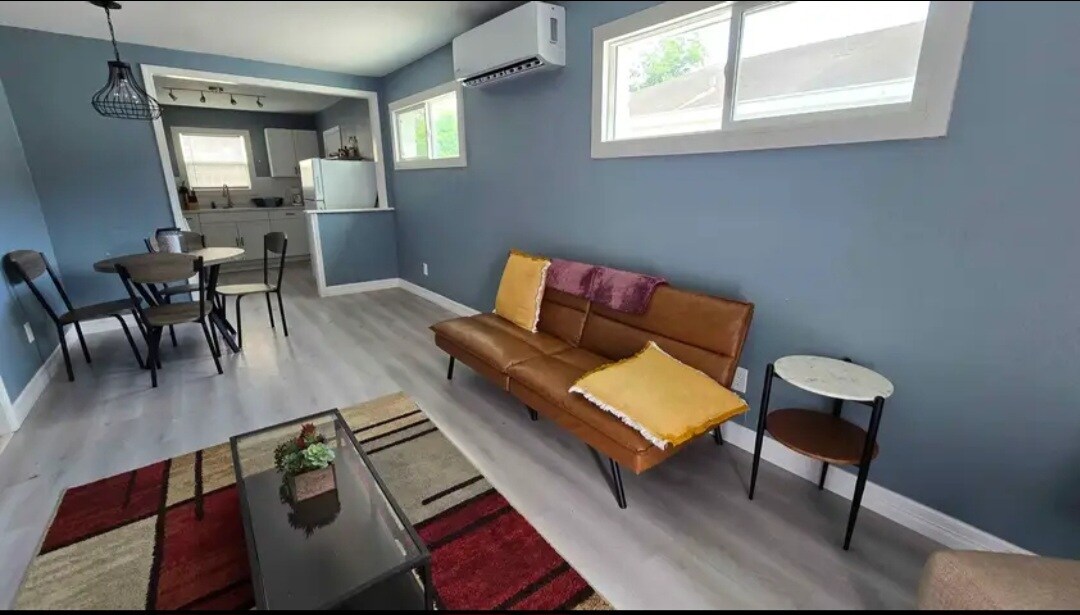 Building Photo - 4835 Mallow St