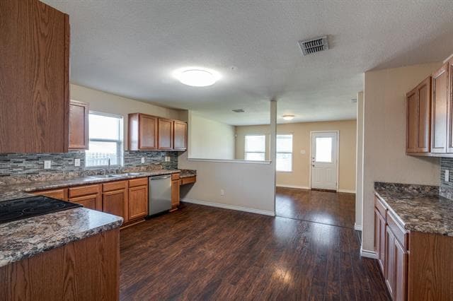 Building Photo - 1744 Diamond Lake Trail