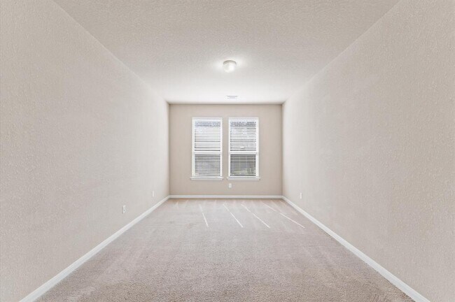 Building Photo - 7303 Enchanted Rock Ln