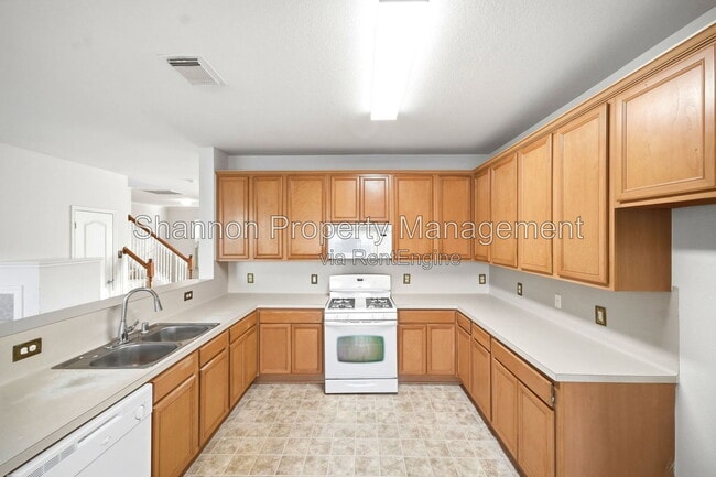Building Photo - 3830 Misty Falls Ln