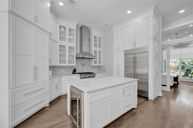 Building Photo - 19 Acorn Cluster Ct