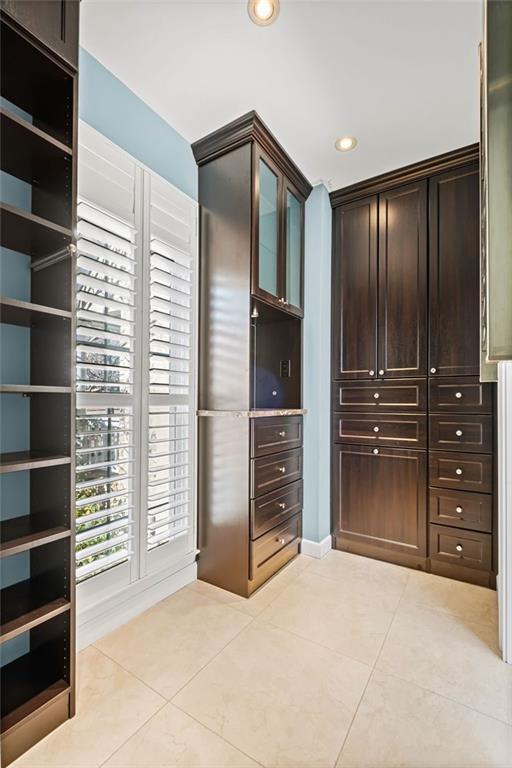 Building Photo - 445 Water Shadow Ln