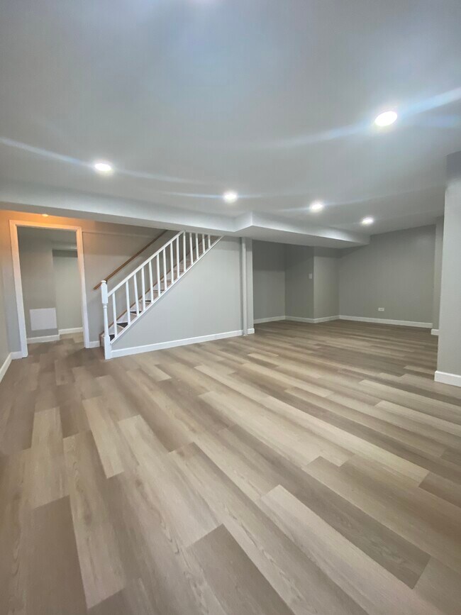 Building Photo - 13380 W Heiden Cir