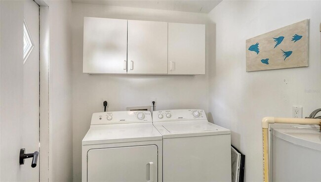 Building Photo - 3604 Casey Key Rd