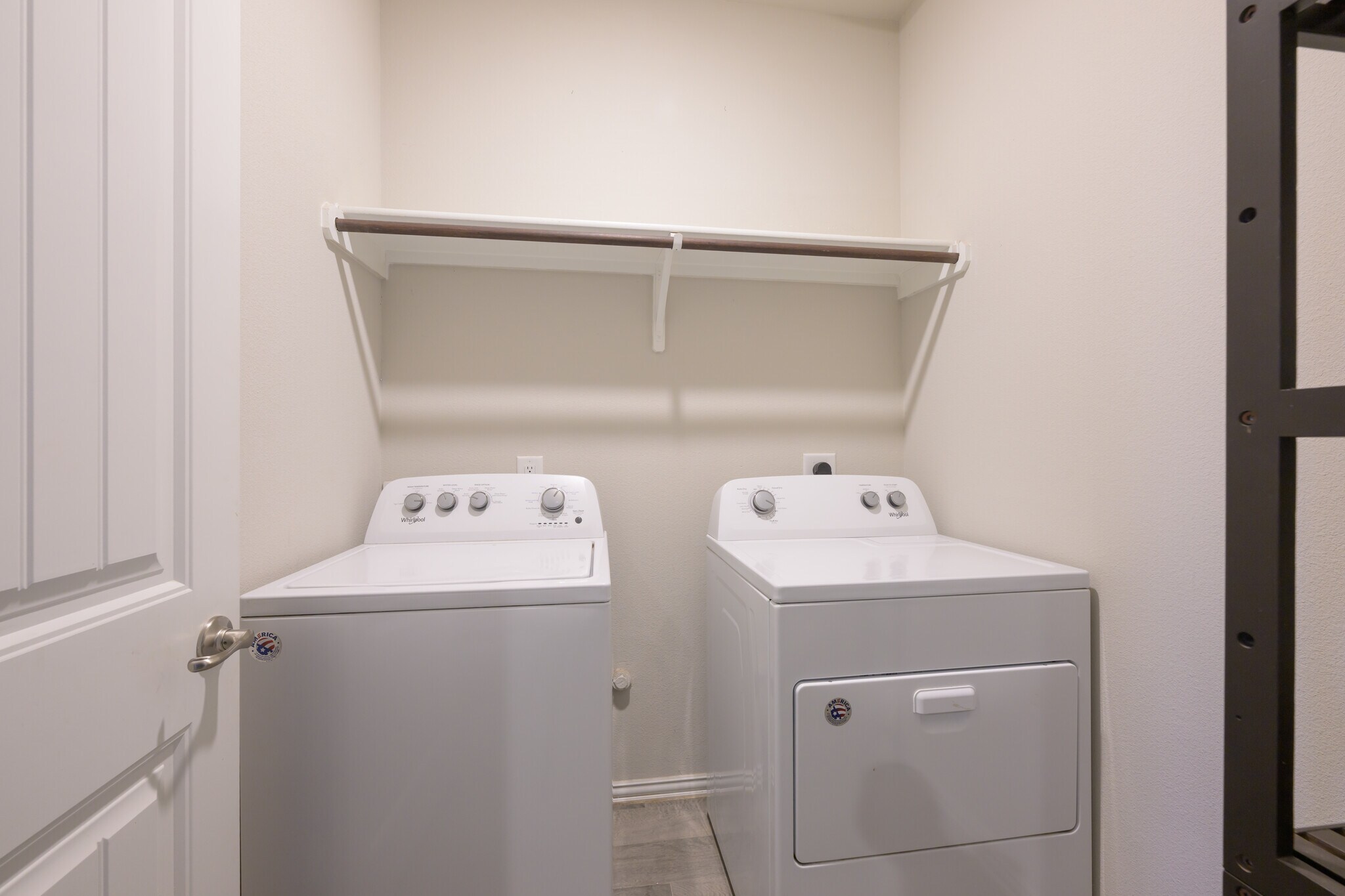 Building Photo - 6900 Brite Rd