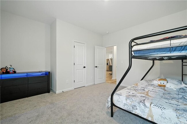 Building Photo - 3894 Saddle Bag Ct