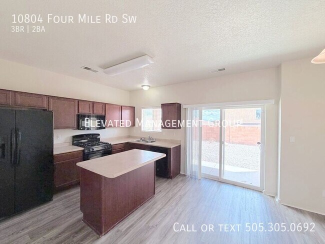 Building Photo - 10804 Four Mile Rd SW
