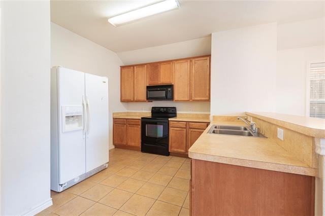 Building Photo - 2612 Pinto Dr